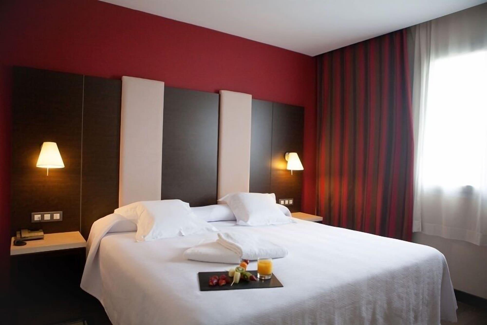 Azz Pamplona Norte Hotel Berriozar Exteriör bild